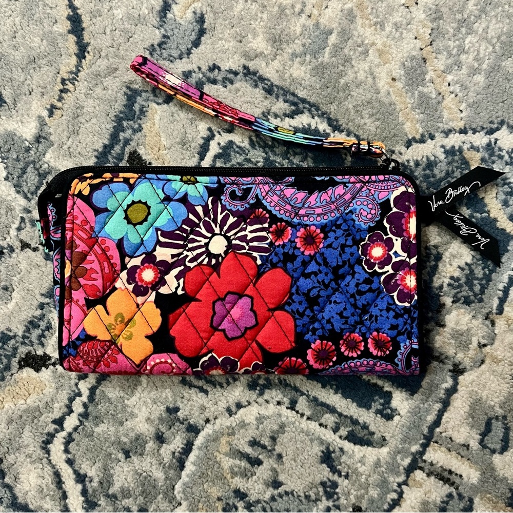 Vera Bradley Wristlet